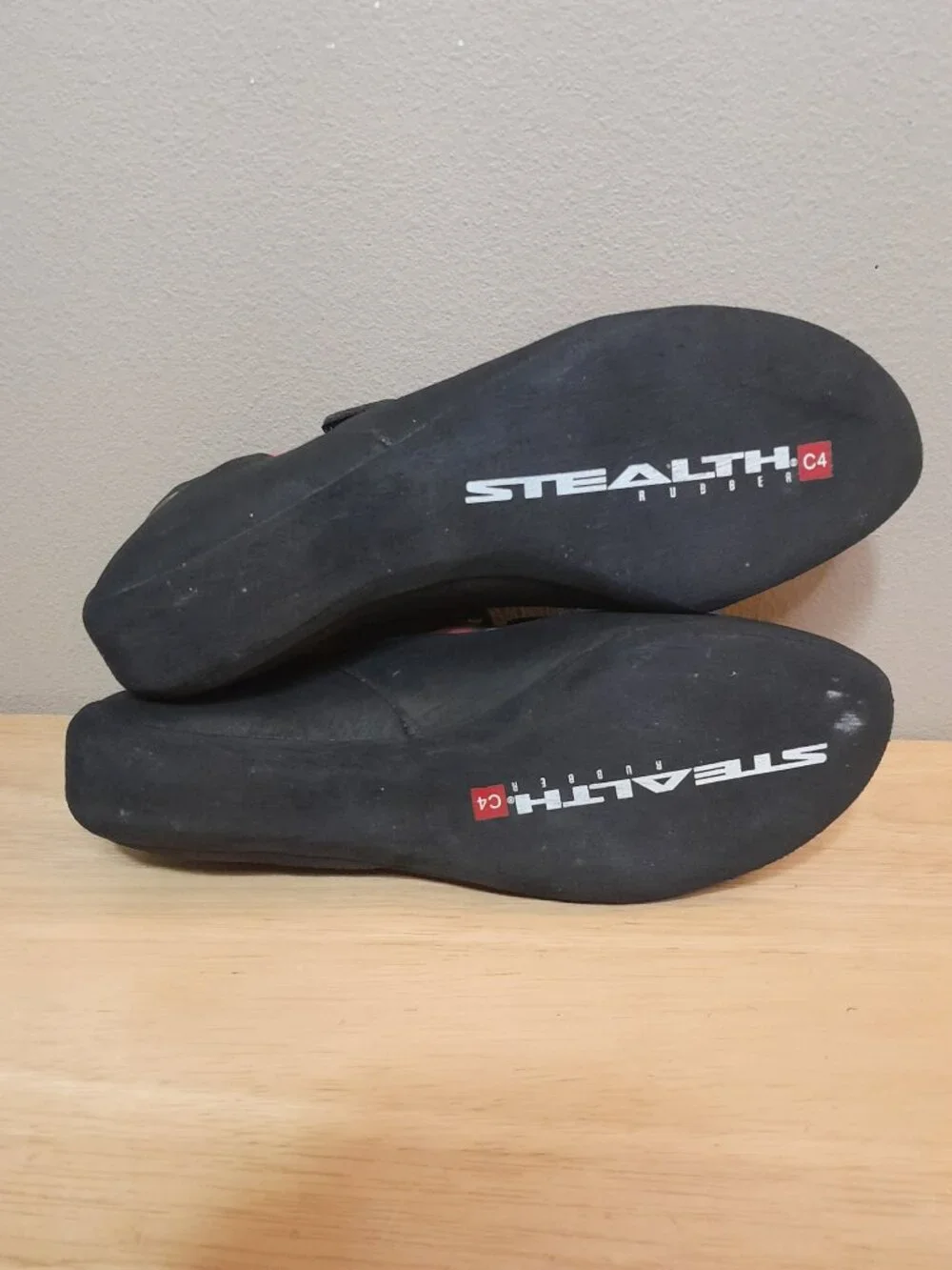 Five Ten 5.10 Coyote VCS Canvas Rock Climbing Shoes Stealth Rubber C4 W7.5